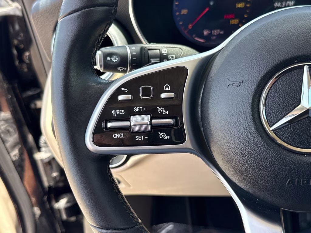 2022 Black Mercedes-Benz GLC GLC 300 RWD SUV