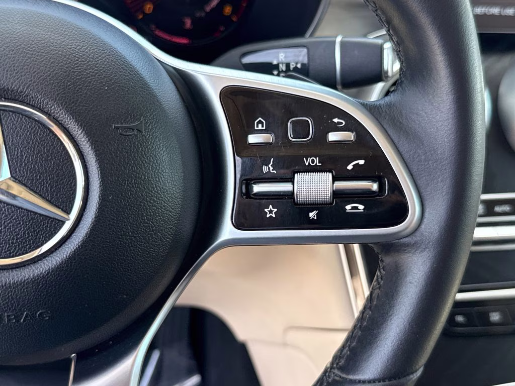 2022 Black Mercedes-Benz GLC GLC 300 RWD SUV