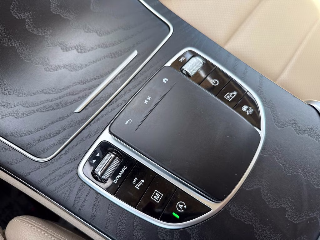 2022 Black Mercedes-Benz GLC GLC 300 RWD SUV