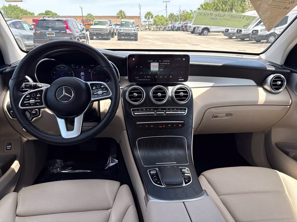 2022 Black Mercedes-Benz GLC GLC 300 RWD SUV