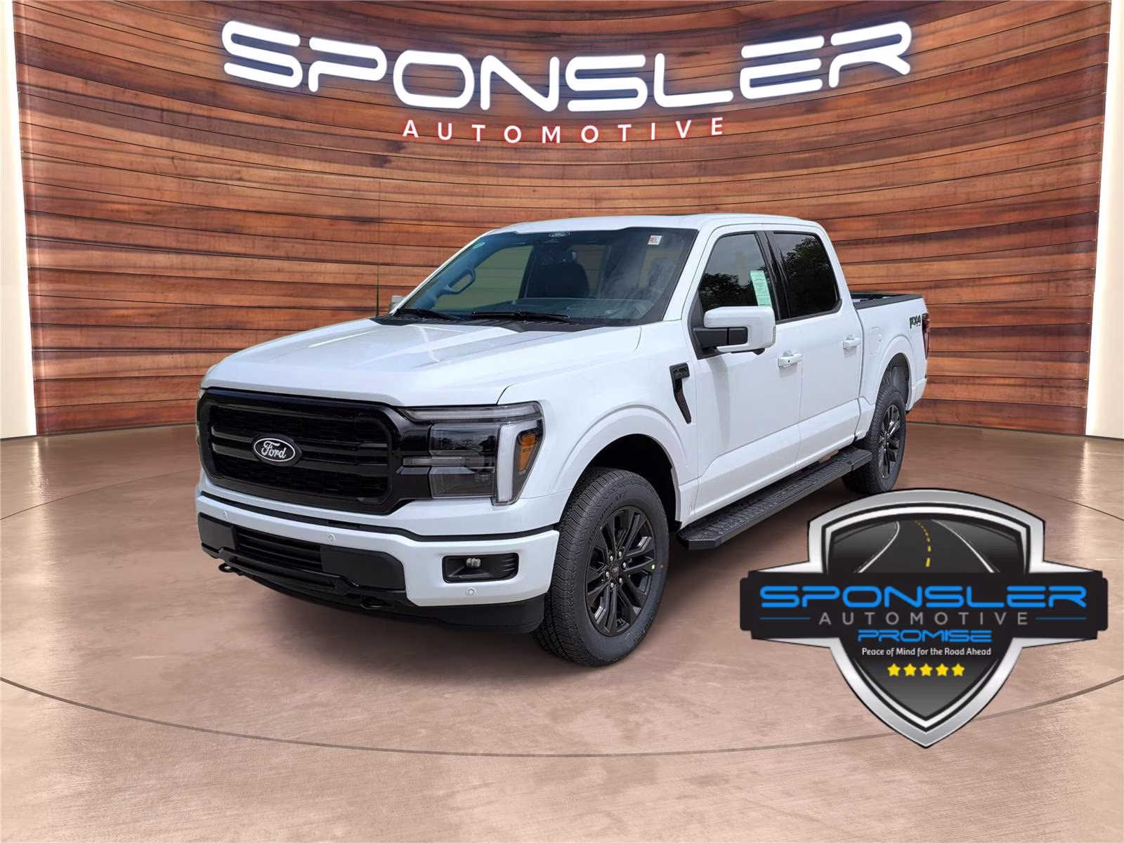 2026 Oxford White Ford F-150 LARIAT 4X4 Truck