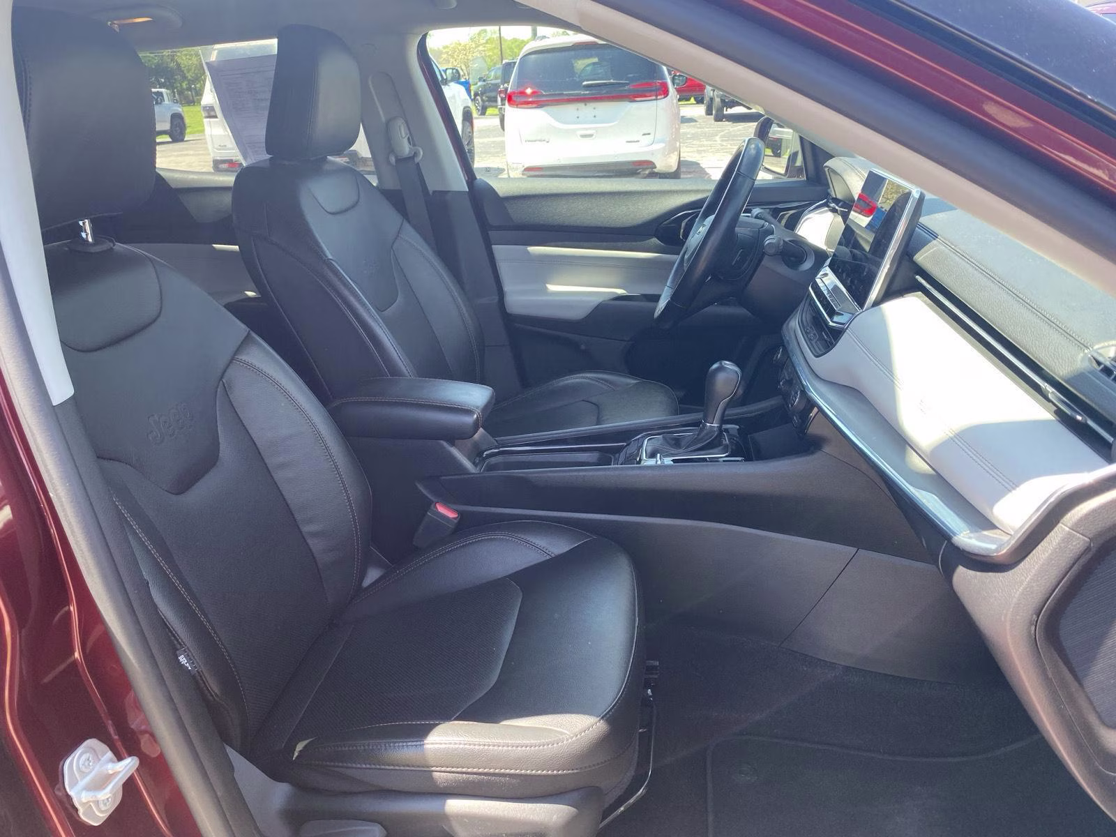 2022 Velvet Red Pearlcoat Jeep Compass Limited 4X4 SUV