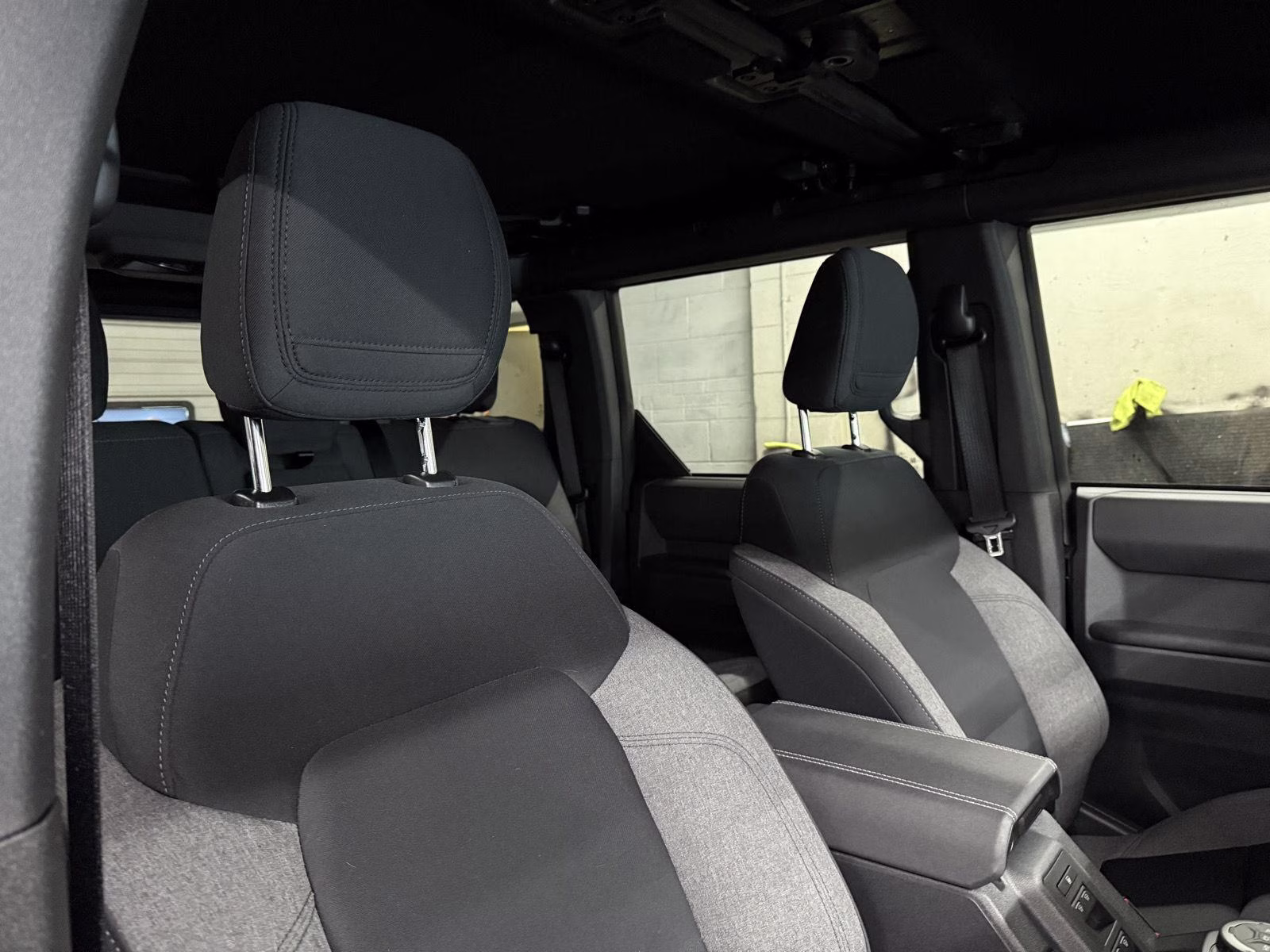 2025 Shadow Black Ford Bronco Base 4X4 SUV