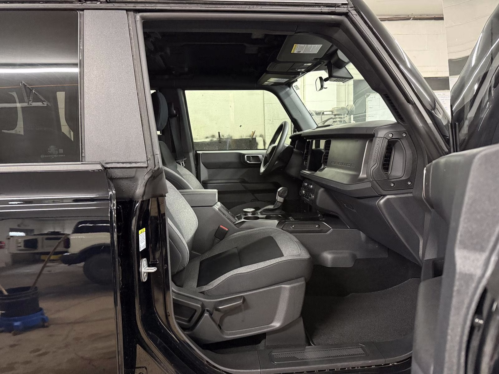 2025 Shadow Black Ford Bronco Base 4X4 SUV