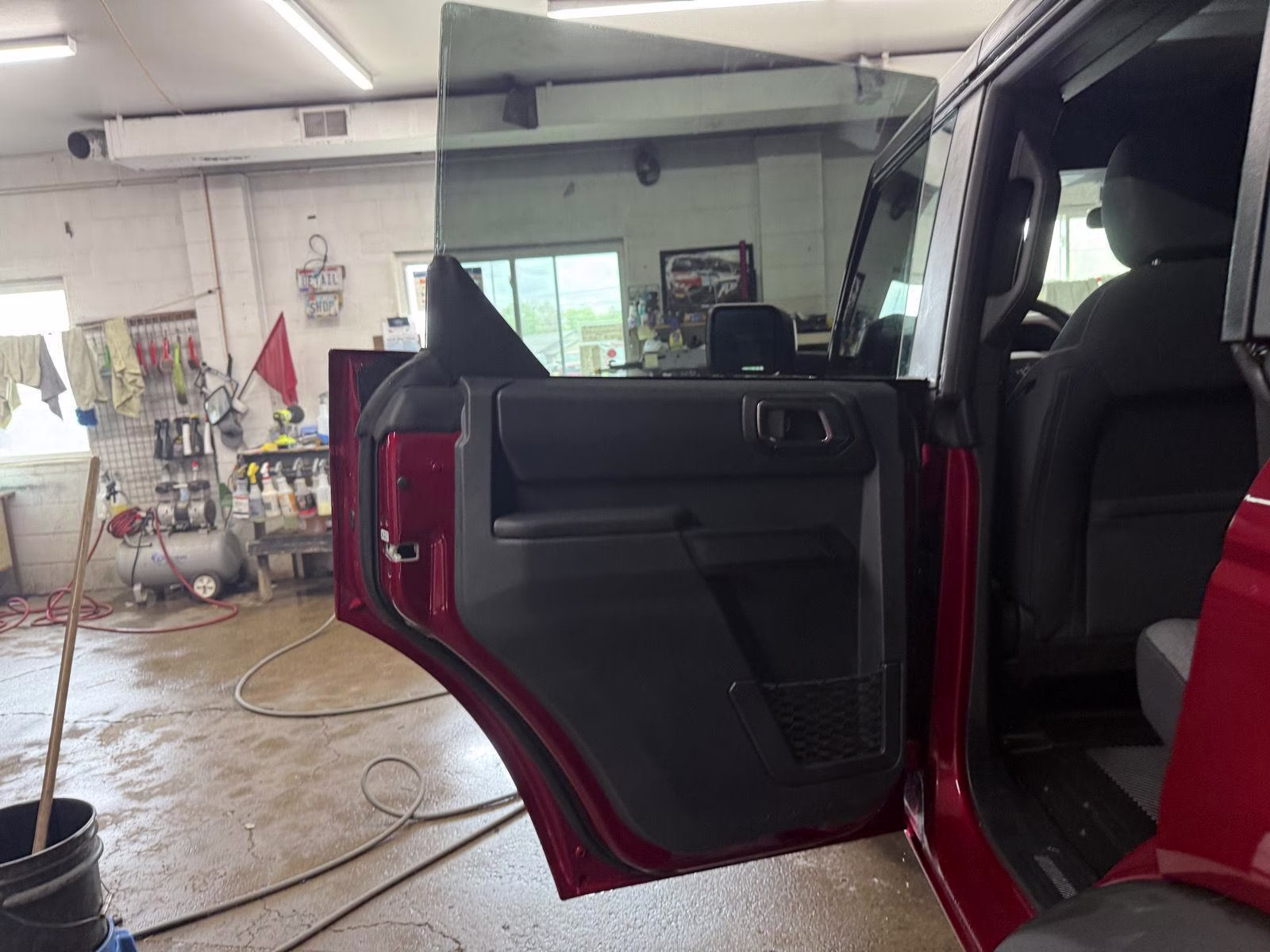 2025 Ruby Red Metallic Tinted Clearcoat Ford Bronco Big Bend 4X4 SUV