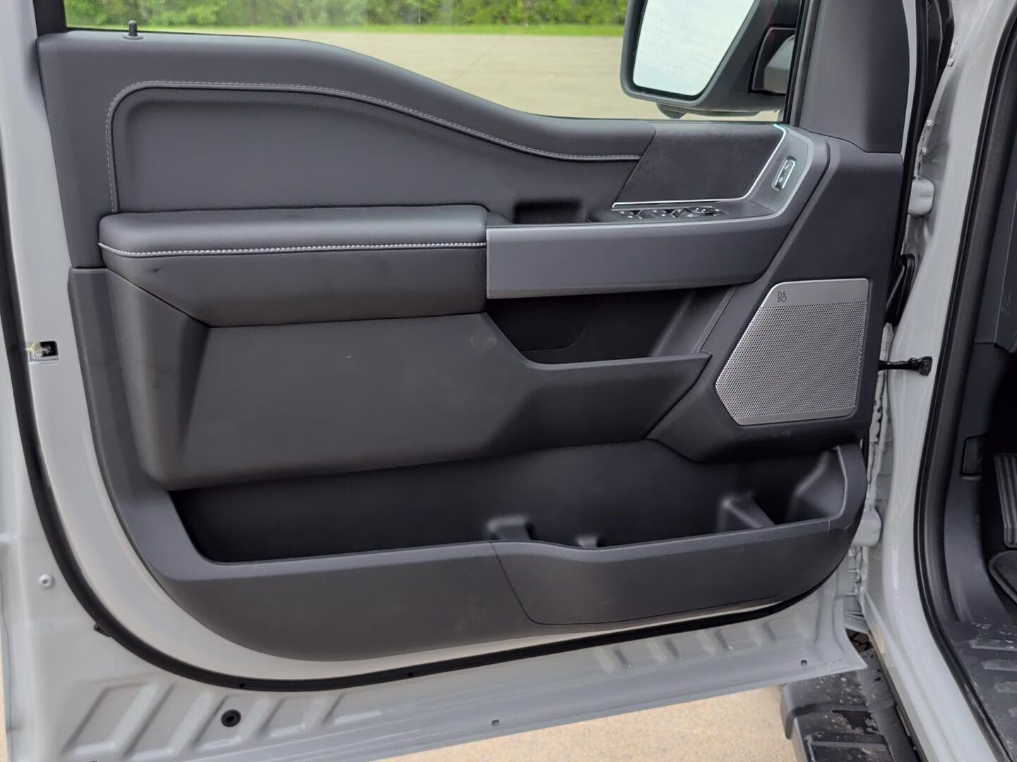 2026 Avalanche Gray Ford F-150 XLT 4X4 Truck