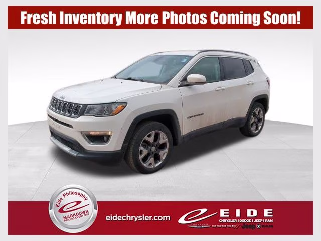 2019 White Clearcoat Jeep Compass Limited 4X4 SUV