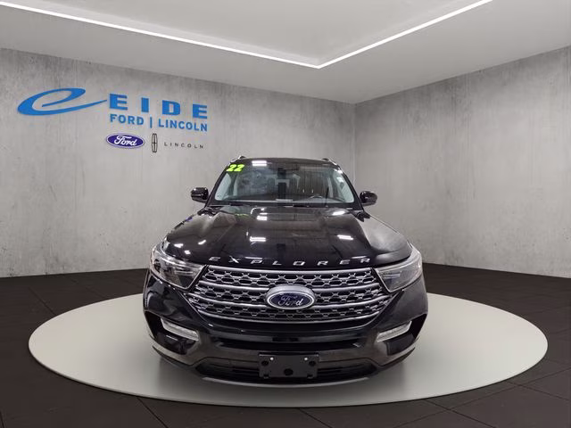 2022 Agate Black Metallic Ford Explorer XLT 4X4 SUV