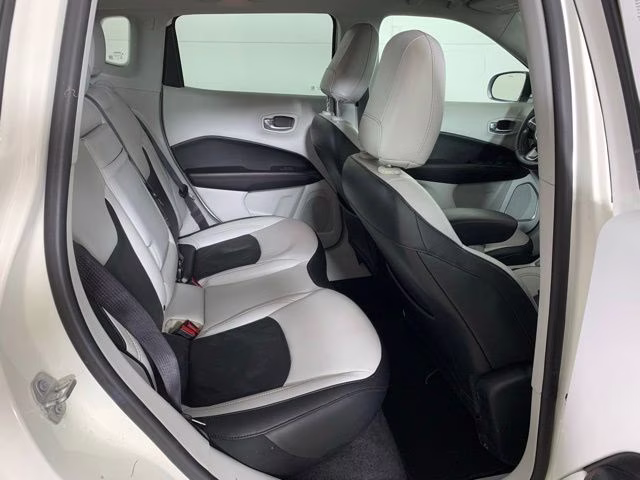 2019 White Clearcoat Jeep Compass Limited 4X4 SUV