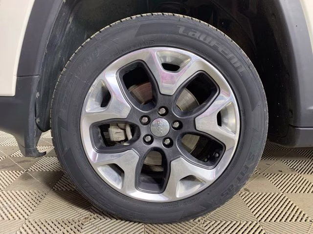 2019 White Clearcoat Jeep Compass Limited 4X4 SUV