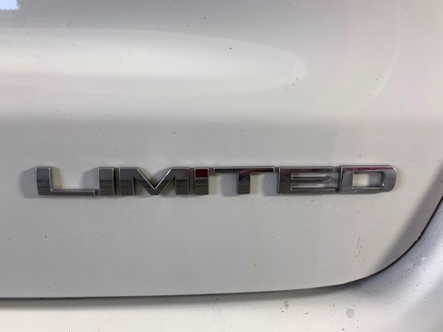 2019 White Clearcoat Jeep Compass Limited 4X4 SUV