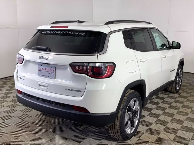 2019 White Clearcoat Jeep Compass Limited 4X4 SUV