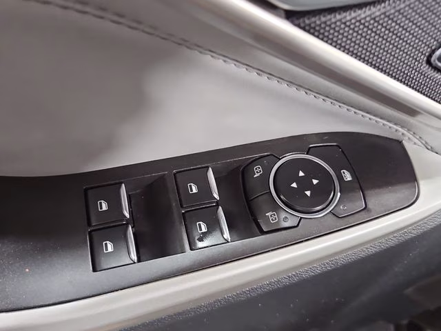 2022 Agate Black Metallic Ford Explorer XLT 4X4 SUV