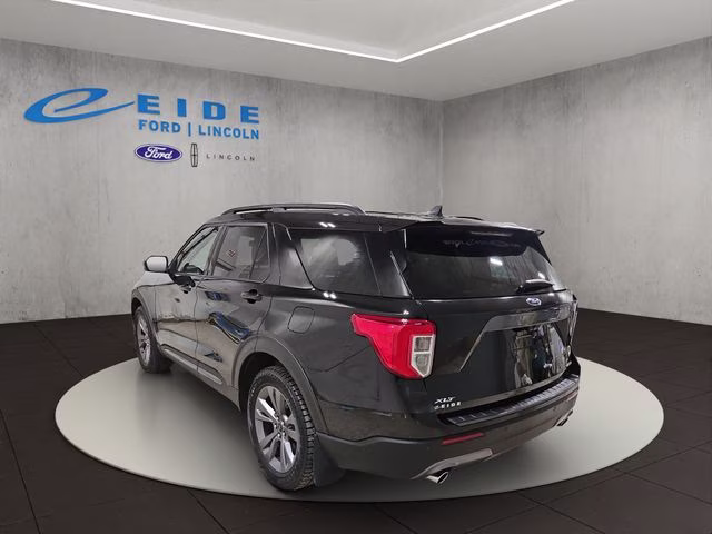 2022 Agate Black Metallic Ford Explorer XLT 4X4 SUV