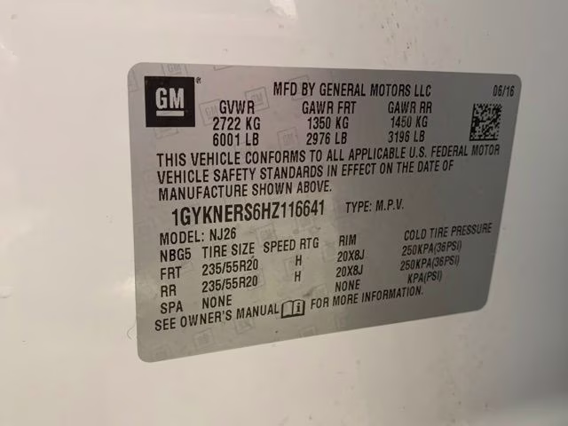 2017 Crystal White Tricoat Cadillac XT5 Premium Luxury AWD SUV