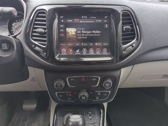 2019 White Clearcoat Jeep Compass Limited 4X4 SUV