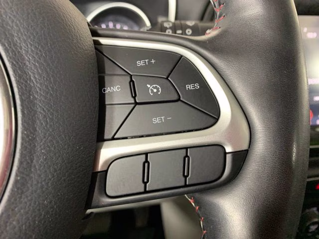 2019 White Clearcoat Jeep Compass Limited 4X4 SUV