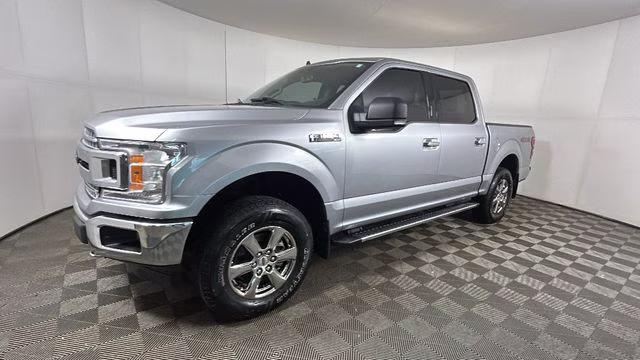 2020 Silver Ford F-150 XLT 4X4 Truck