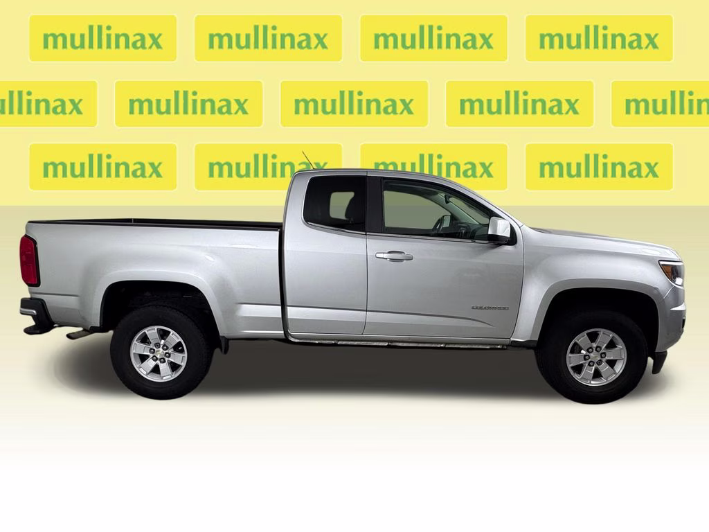 2017 Silver Ice Metallic Chevrolet Colorado Work Truck RWD Truck