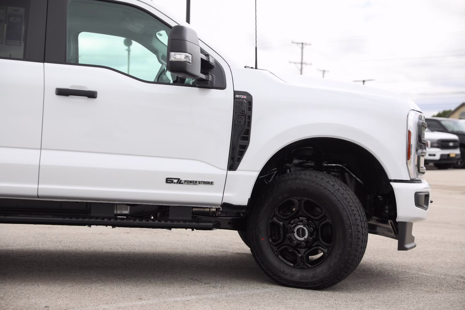 2026 Oxford White Ford Super Duty F-250 SRW XL 4X4 Truck