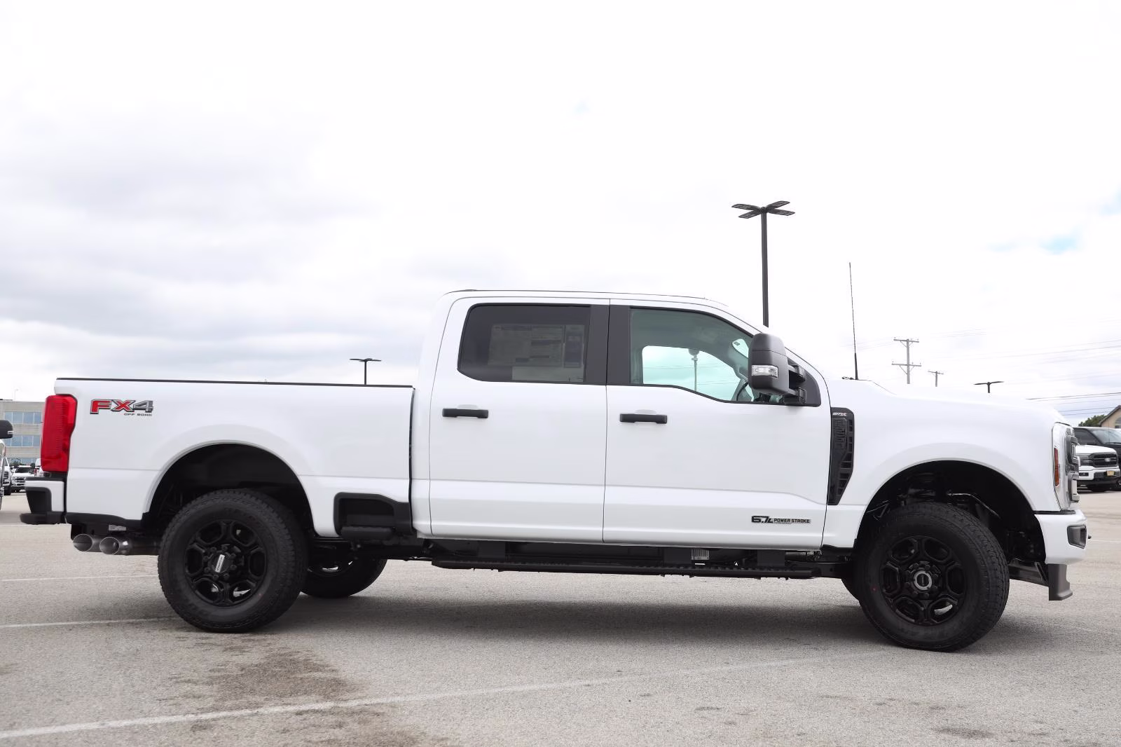 2026 Oxford White Ford Super Duty F-250 SRW XL 4X4 Truck