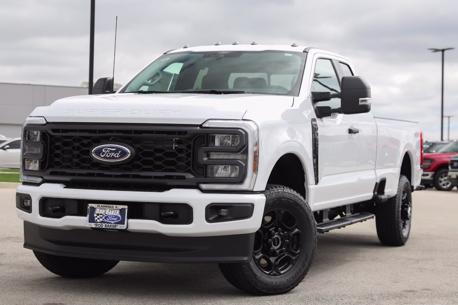 2026 Oxford White Ford Super Duty F-350 SRW XL 4X4 Truck