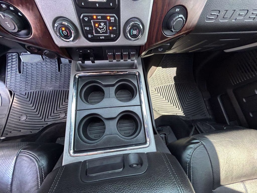2015 Ingot Silver Ford Super Duty F-350 SRW Lariat 4X4 Truck