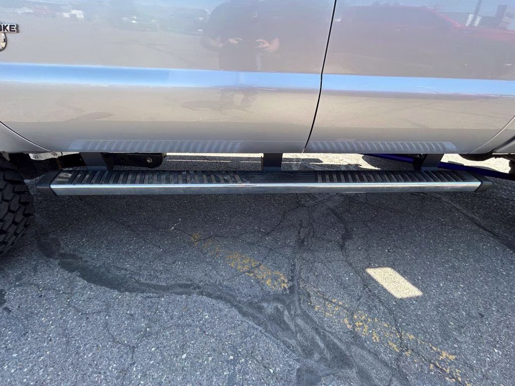 2015 Ingot Silver Ford Super Duty F-350 SRW Lariat 4X4 Truck
