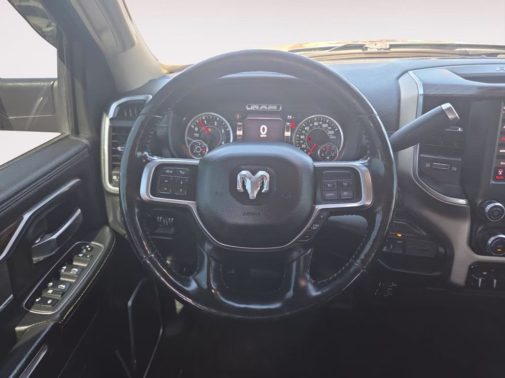 2019 Diamond Black Crystal Pearlcoat Ram 2500 Laramie 4X4 Truck