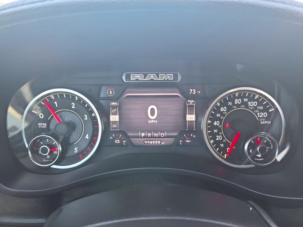 2019 Diamond Black Crystal Pearlcoat Ram 2500 Laramie 4X4 Truck