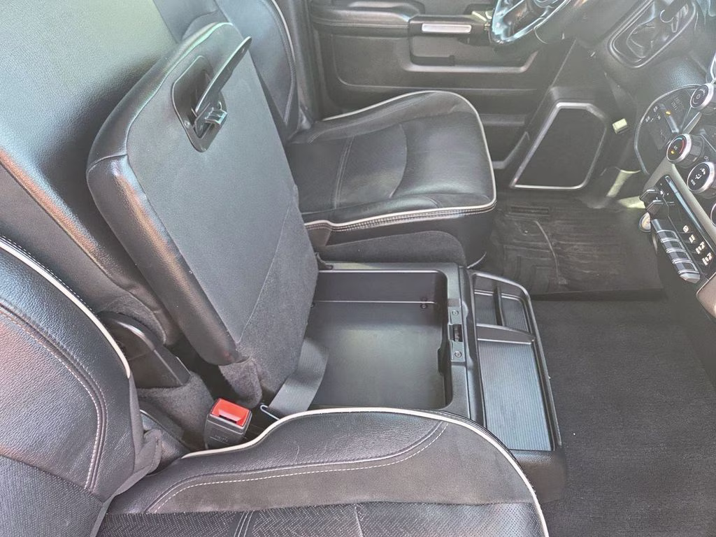 2019 Diamond Black Crystal Pearlcoat Ram 2500 Laramie 4X4 Truck