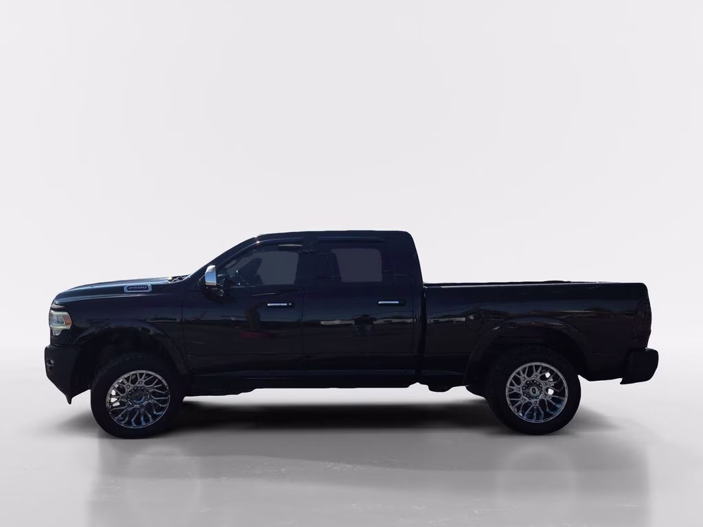 2019 Diamond Black Crystal Pearlcoat Ram 2500 Laramie 4X4 Truck