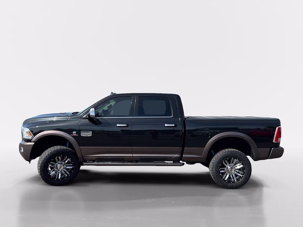 2018 Brilliant Black Crystal Pearlcoat Ram 2500 Laramie Longhorn 4X4 Truck