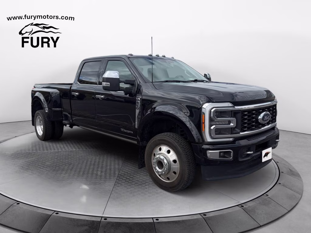 2023 Agate Black Metallic Ford Super Duty F-450 DRW Platinum w/Camper Pkg & Twin Panel Moonroof 4X4 Truck