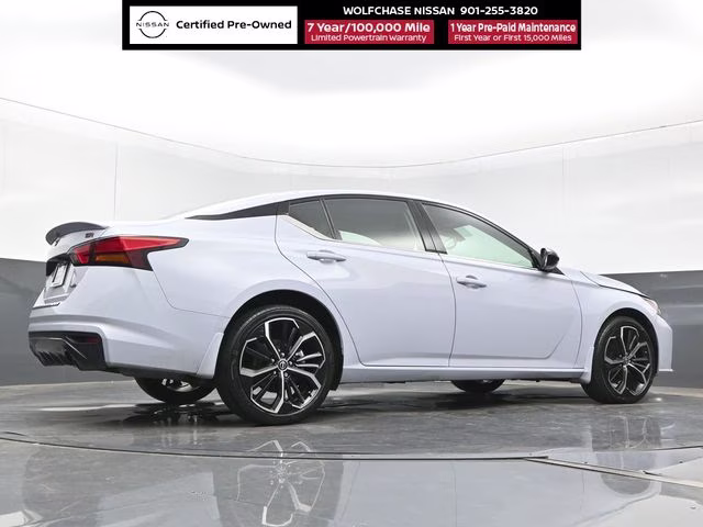 2023 Gray Sky Pearl Nissan Altima 2.5 SR AWD Sedan