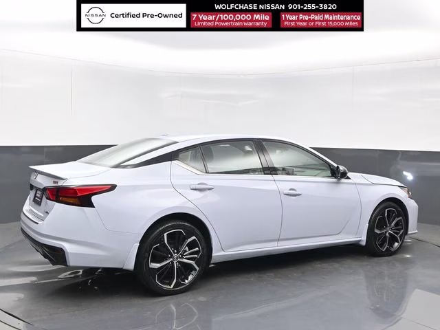 2023 Gray Sky Pearl Nissan Altima 2.5 SR AWD Sedan