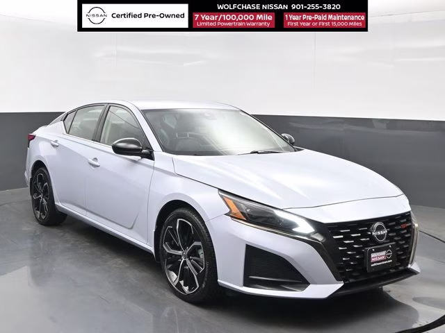 2023 Gray Sky Pearl Nissan Altima 2.5 SR AWD Sedan