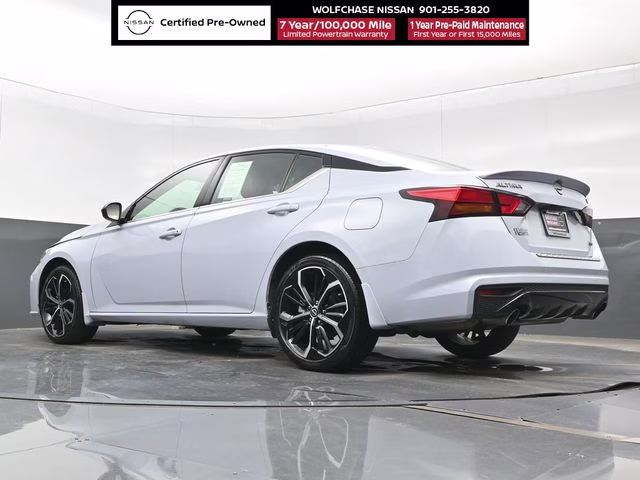 2023 Gray Sky Pearl Nissan Altima 2.5 SR AWD Sedan