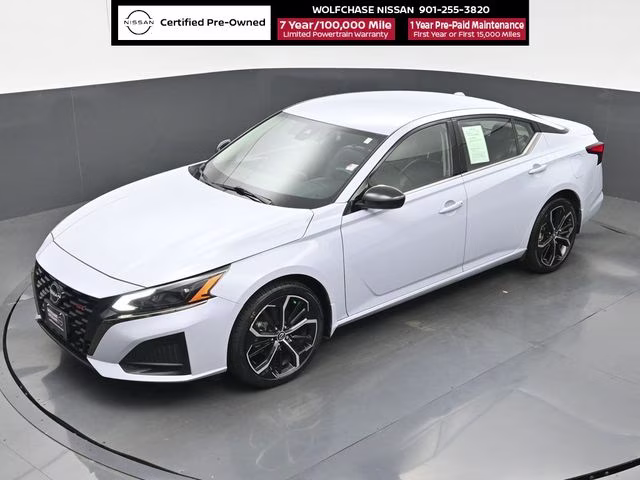 2023 Gray Sky Pearl Nissan Altima 2.5 SR AWD Sedan