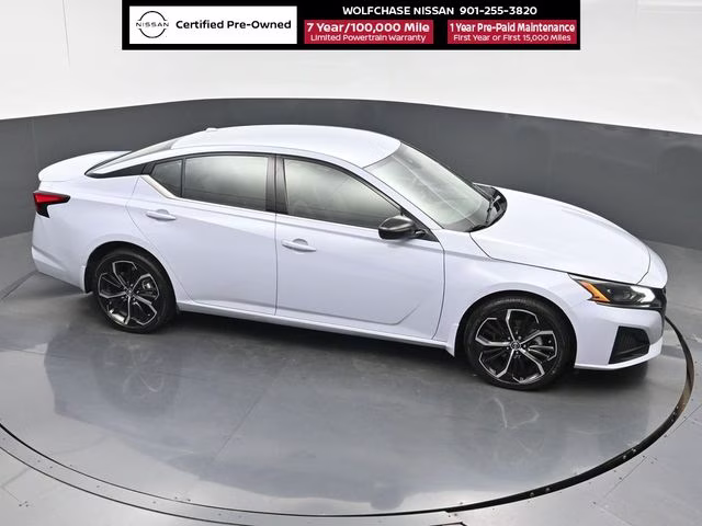 2023 Gray Sky Pearl Nissan Altima 2.5 SR AWD Sedan