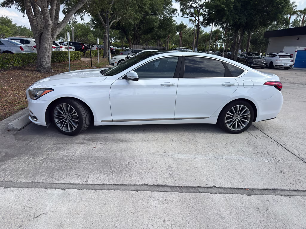 2018 Casablanca White Genesis G80 3.8L RWD Sedan