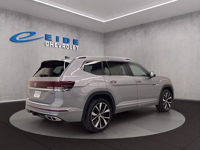 2024 Silver Mist Metallic Volkswagen Atlas 2.0T SEL Premium R-Line AWD SUV
