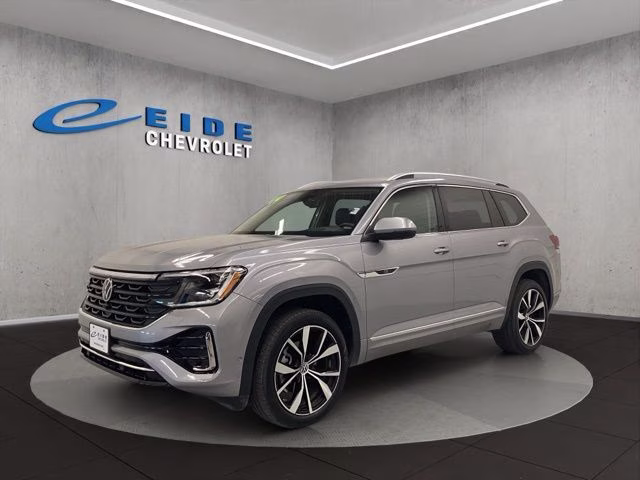2024 Silver Mist Metallic Volkswagen Atlas 2.0T SEL Premium R-Line AWD SUV
