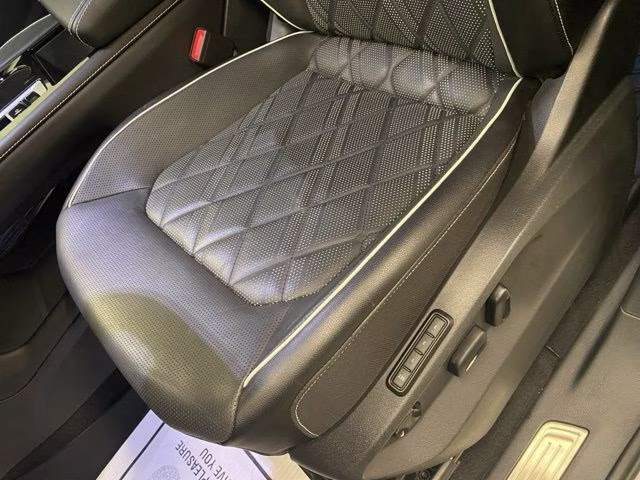 2024 Silver Mist Metallic Volkswagen Atlas 2.0T SEL Premium R-Line AWD SUV