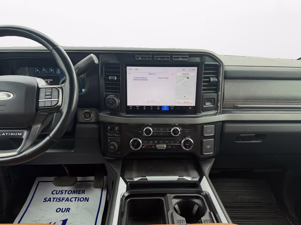 2023 Agate Black Metallic Ford Super Duty F-450 DRW Platinum w/Camper Pkg & Twin Panel Moonroof 4X4 Truck