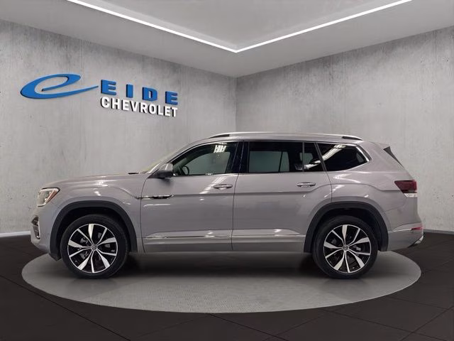 2024 Silver Mist Metallic Volkswagen Atlas 2.0T SEL Premium R-Line AWD SUV
