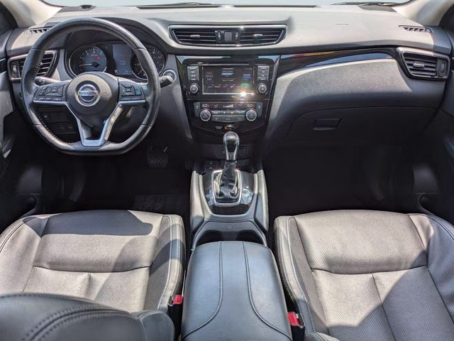2022 Gun Metallic Nissan Rogue Sport SL FWD SUV