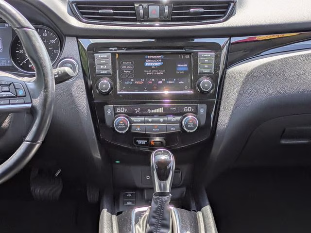 2022 Gun Metallic Nissan Rogue Sport SL FWD SUV