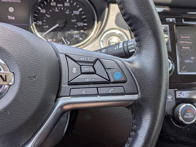 2022 Gun Metallic Nissan Rogue Sport SL FWD SUV