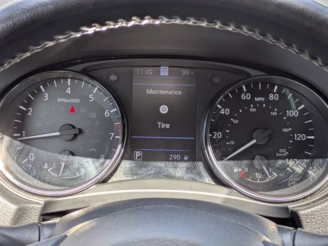 2022 Gun Metallic Nissan Rogue Sport SL FWD SUV